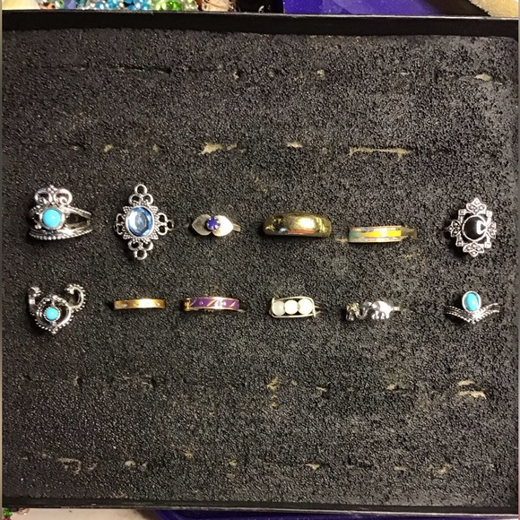 12 rings  ALL NWOT .... rings shown     ....   r7 - Picture 1 of 9